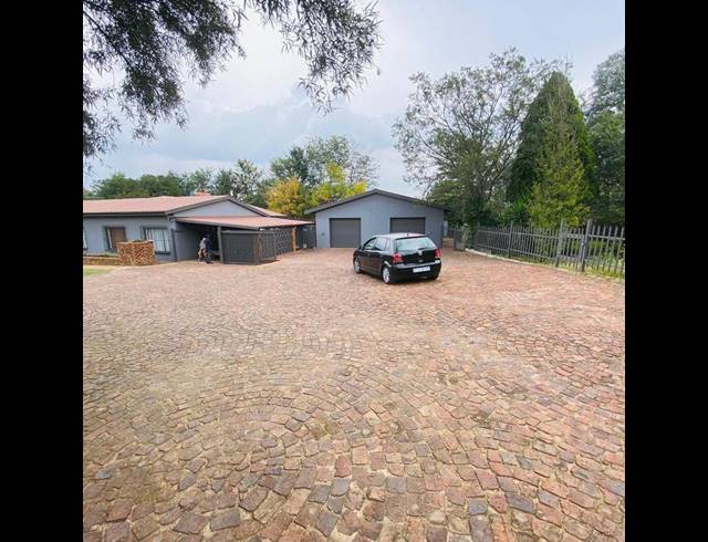 LAND FOR SALE IN BENONI AH